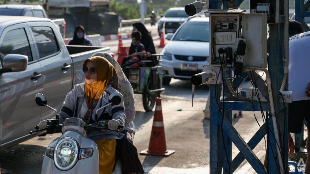 Gunman kills 3 in Thailand's insurgency-hit south, including 9-year-old girl