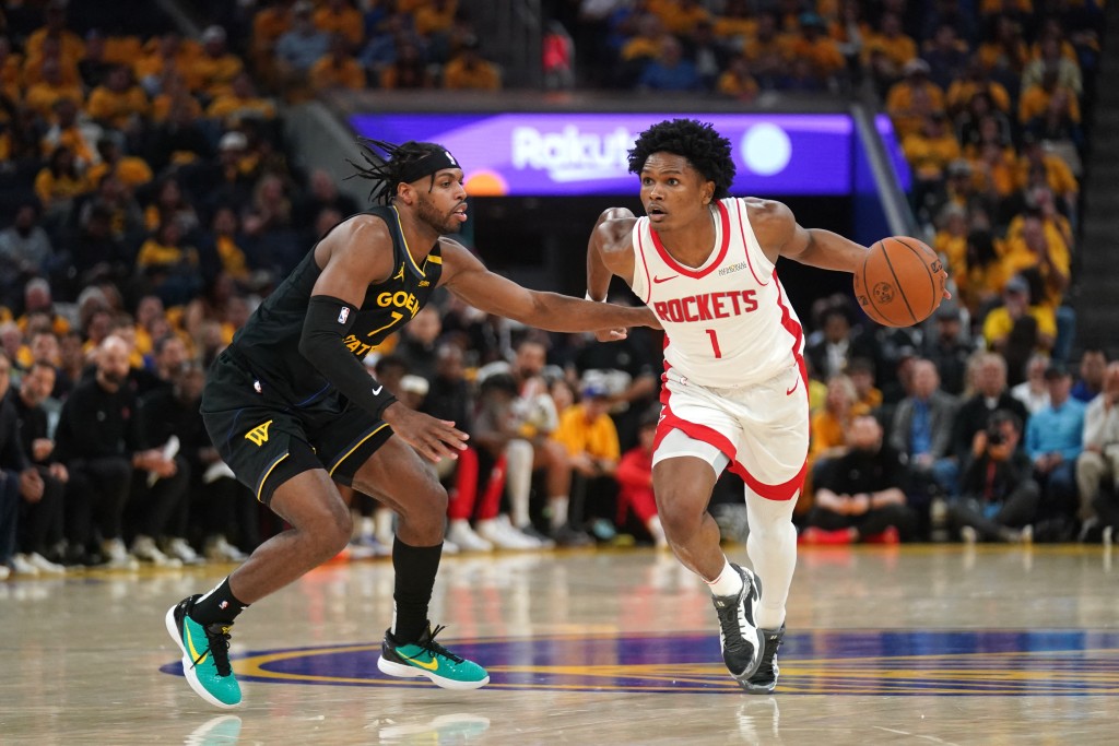 NBA｜勇士抢7大战赢火箭 靠奇兵希特轰33分平纪录 次轮将斗木狼