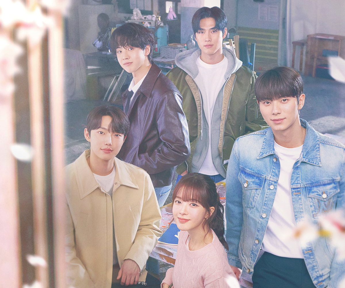 Lee Chae-min recounts surprising Crushology 101 cast and crew with how much he perspired on set