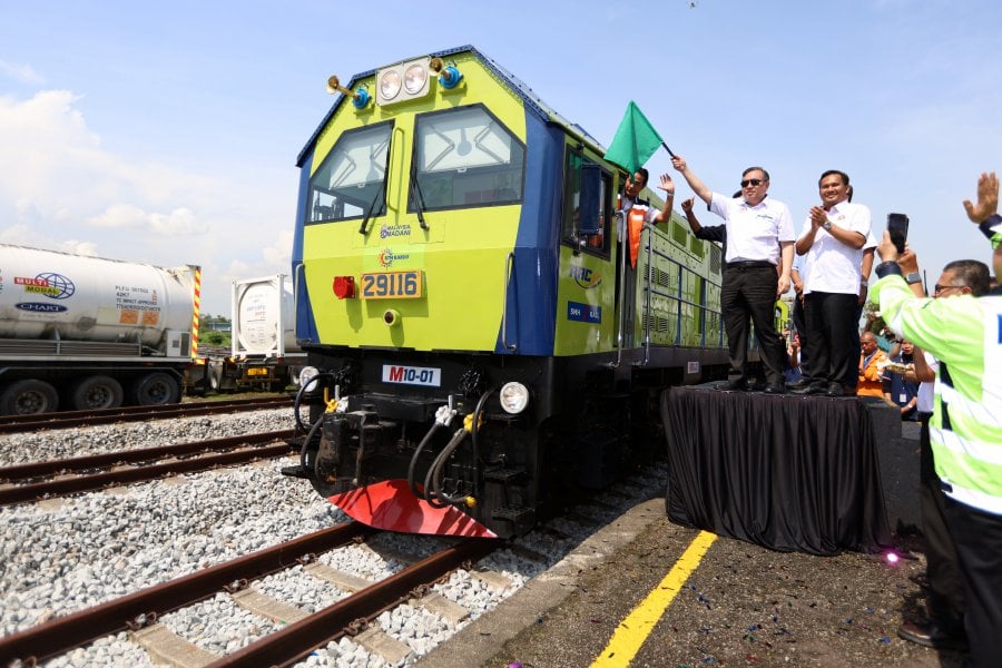 Loke: New train service for Pasir Gudang-JB next year