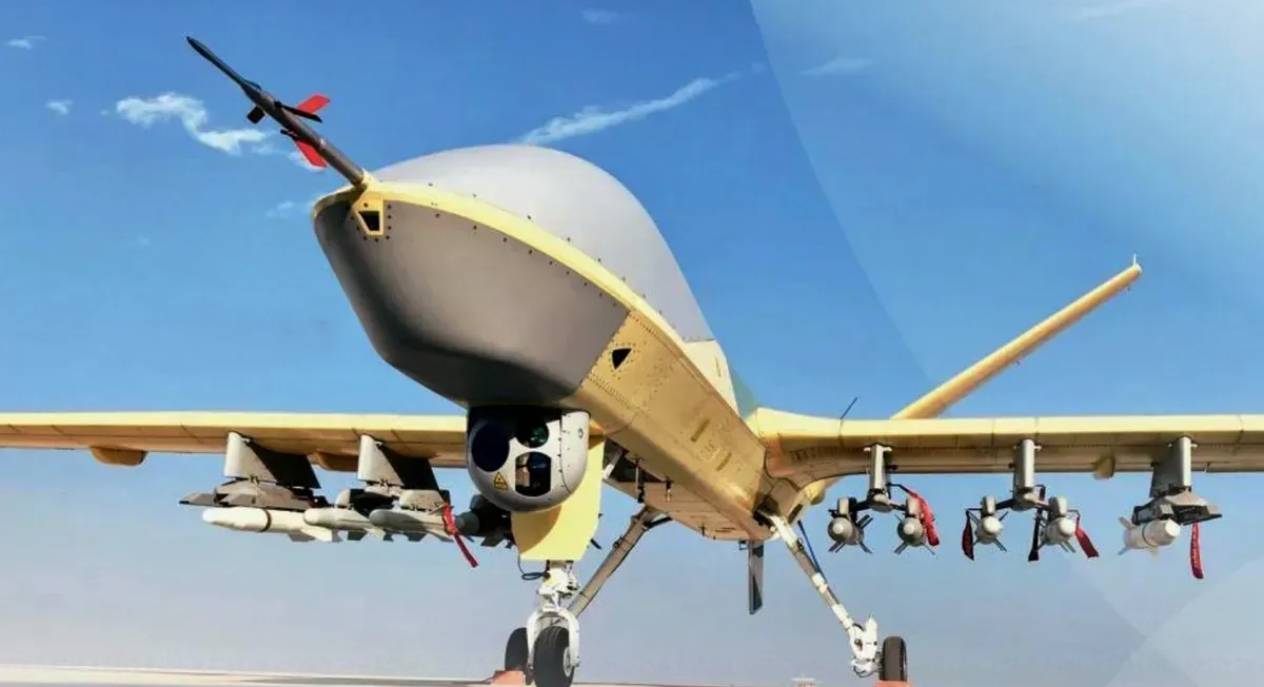 原创 巴铁手握“空中杀手锏”！印度若无人机对攻，或遭降维打击？