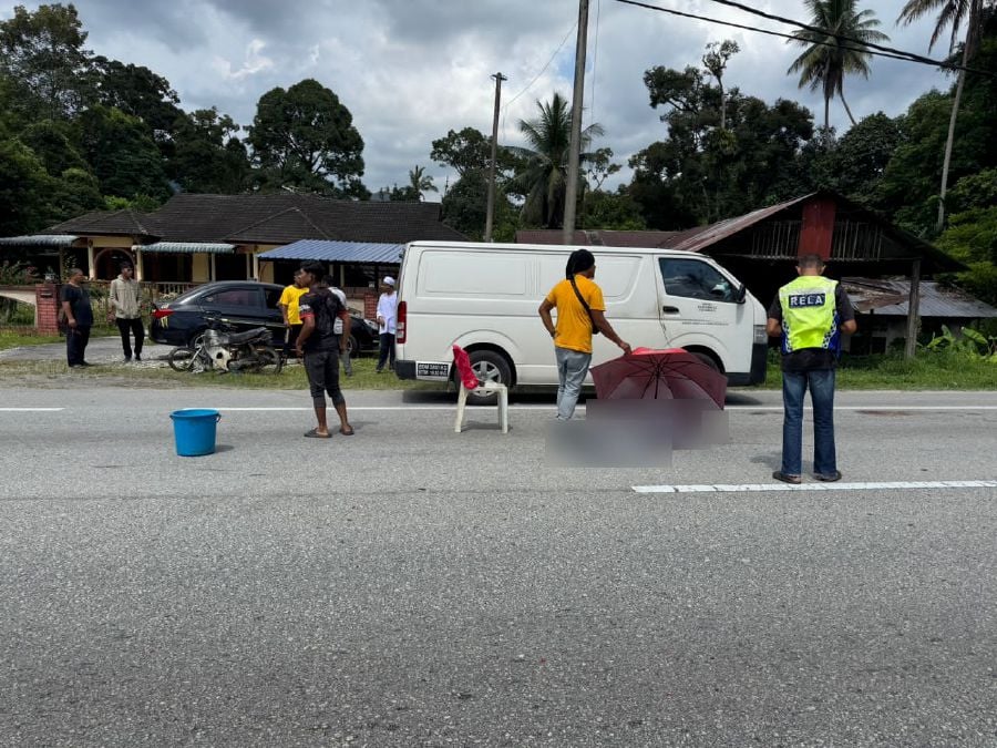 Elderly man dies after being hit by lorry while exiting mosque compound