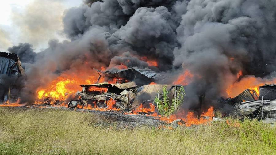 Fire guts paint warehouse in Penang, 3 workers suffer burns