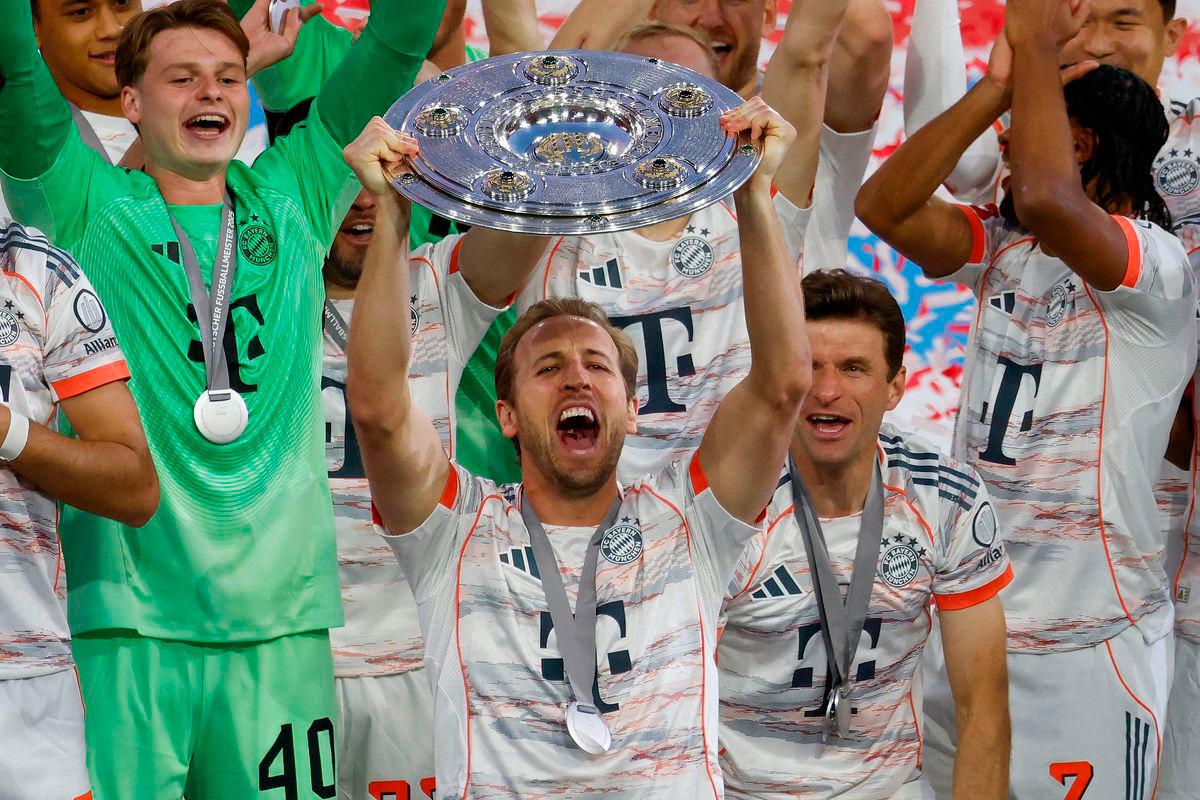 Kane tastes first title as champions Bayern bid farewell to Mueller