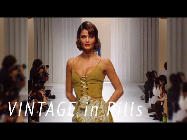 Vintage in Pills VALENTINO Spring 1995 Paris - Fashion Channel