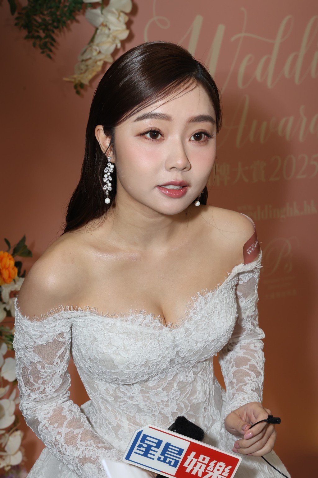 葛绰瑶单身着婚纱即恨嫁 择偶条件似朴宝剑 强尼庆结婚25周年与子同行