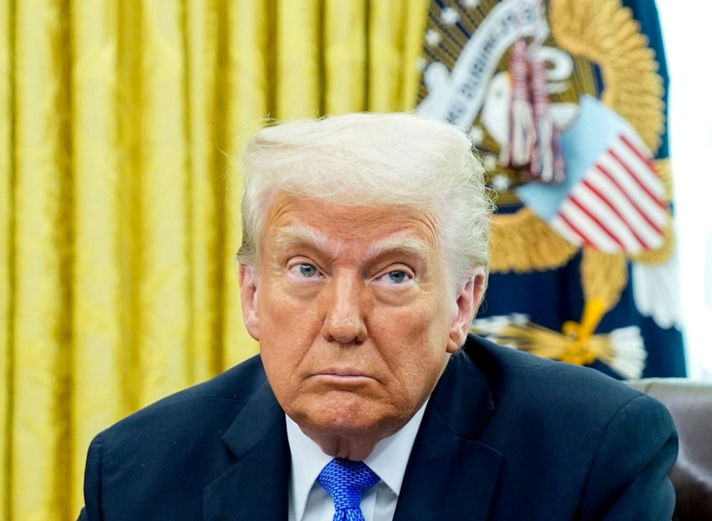 Trump accuses China broke trade deal