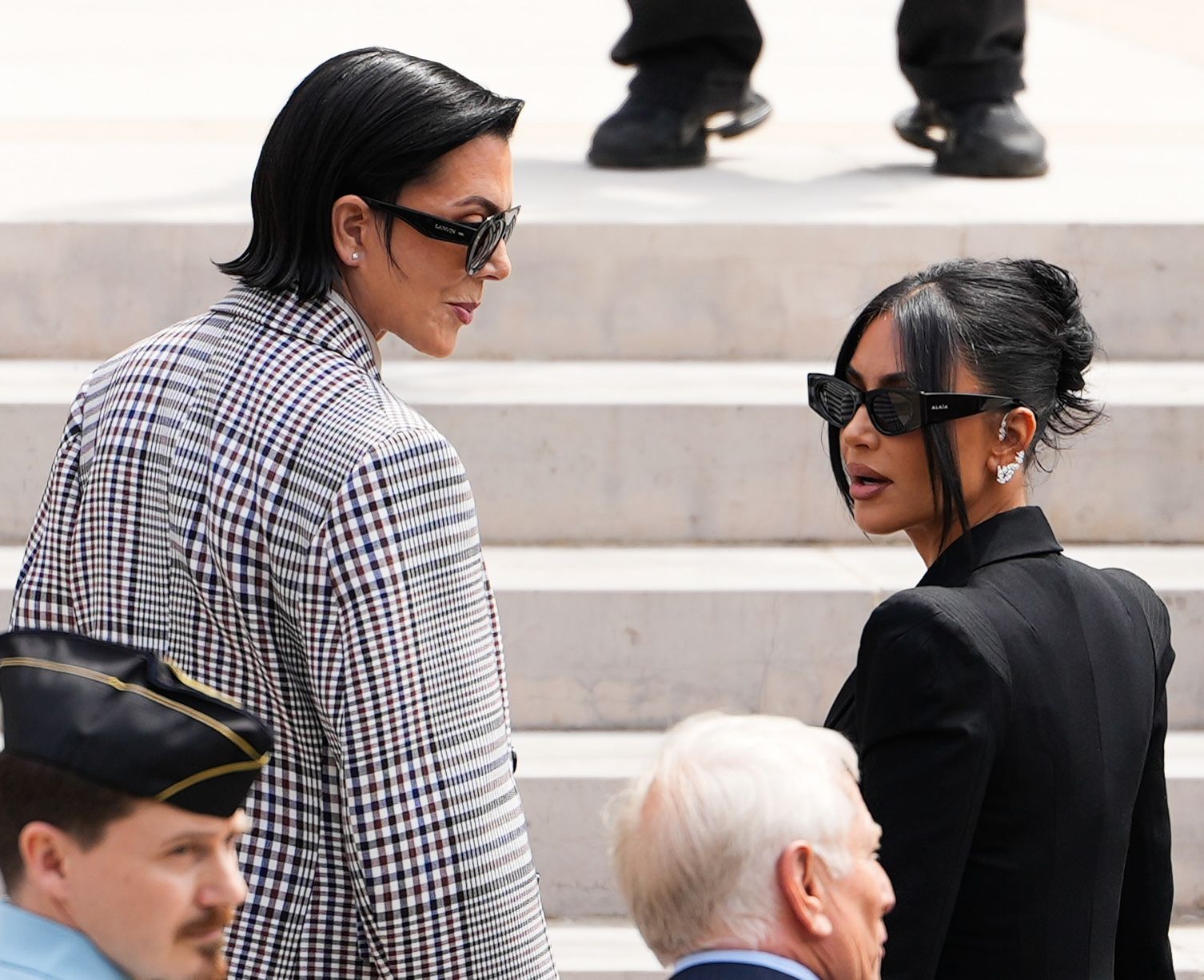 Only Kris Jenner Could Pull Off Wet Hair in Court