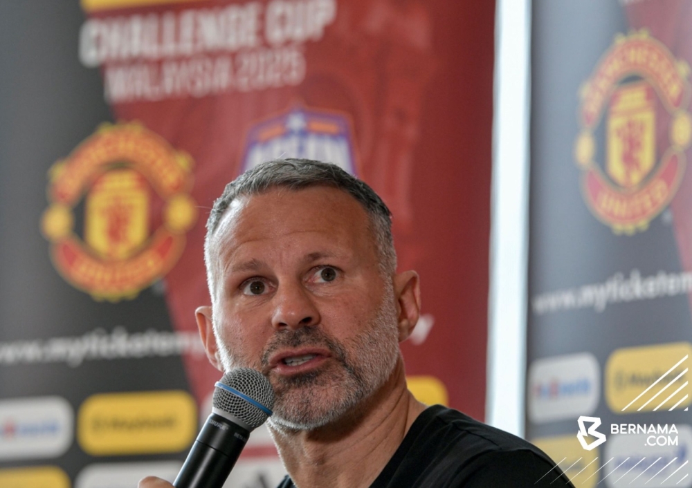 Man United legend Ryan Giggs backs local lads and global flair for Malaysia’s footie future