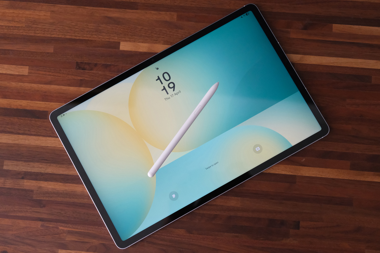 Samsung’s top-rated Tab S10 FE is even more affordable at its lowest price ever