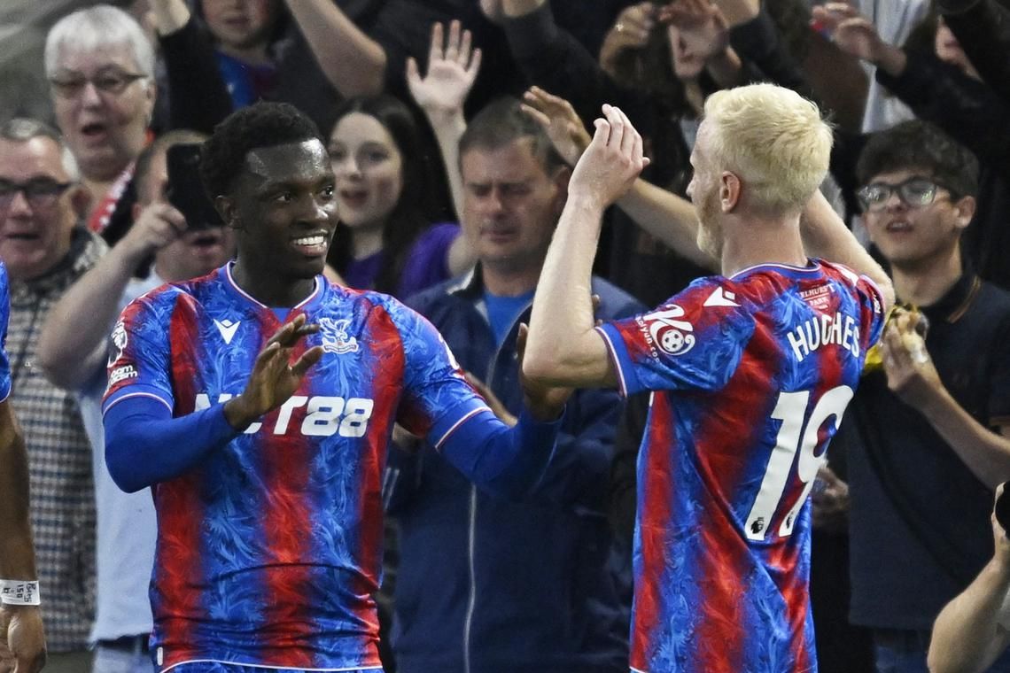 Nketiah and Eze on target on Palace party night