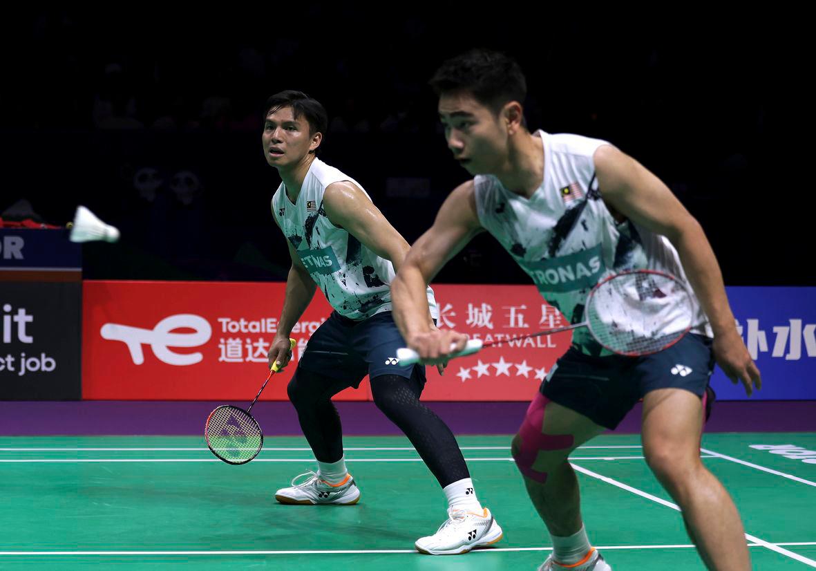 Sze Fei-Izzuddin sail into round two at Malaysia Masters