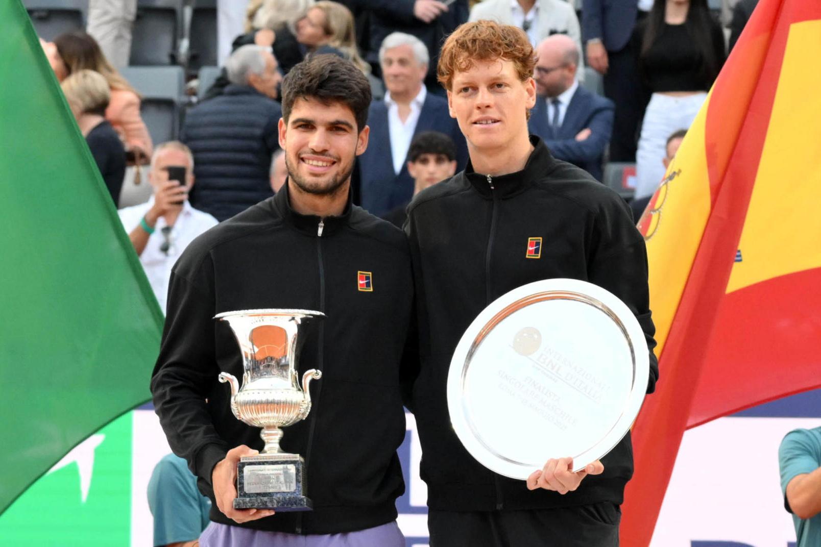 ‘Man to beat’ Carlos Alcaraz wary of sharper Jannik Sinner at French Open