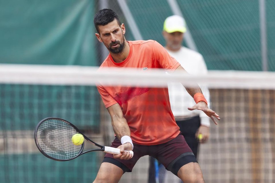 Novak Djokovic says ‘not in need of a coach’ as French Open looms