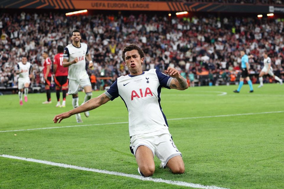 Spurs’ Europa League victory eases pain of poor season, says goalscorer Johnson