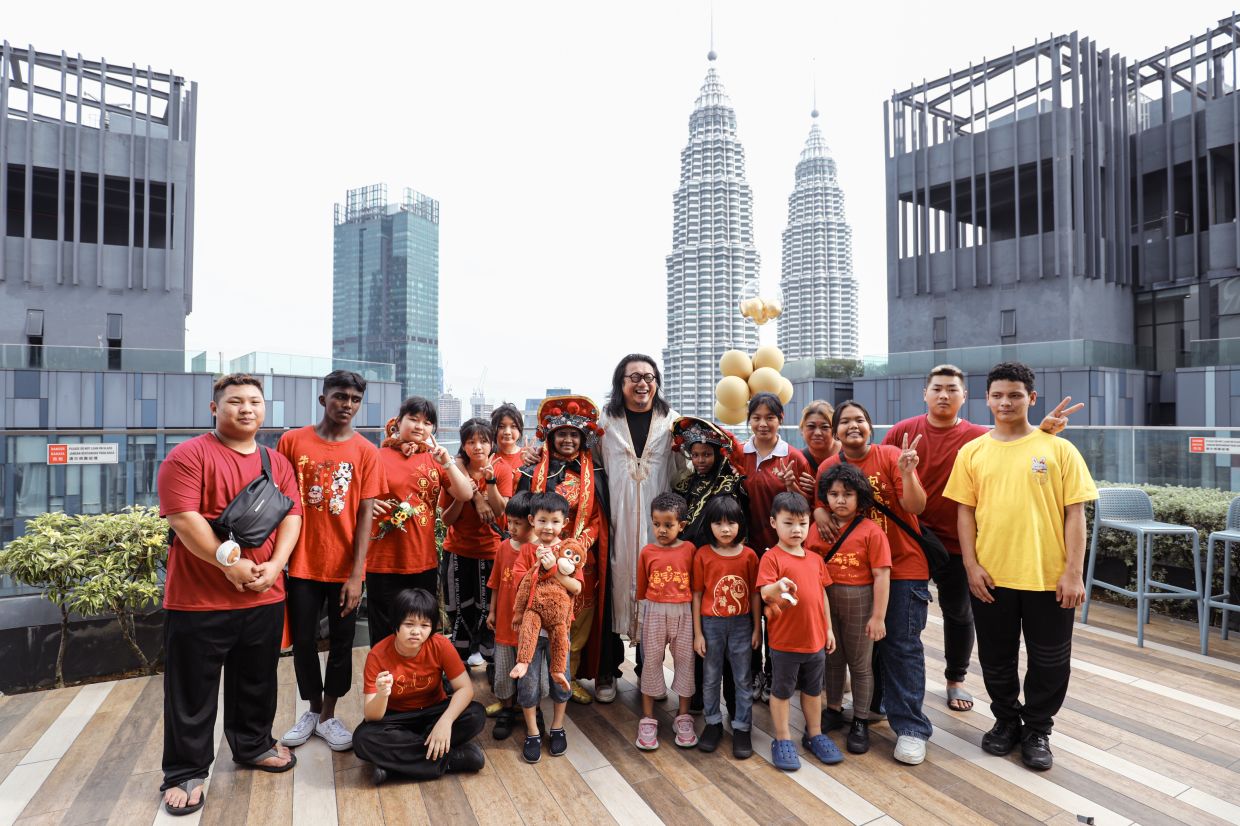 Local photographer celebrates birthday by showcasing Malaysia to the world