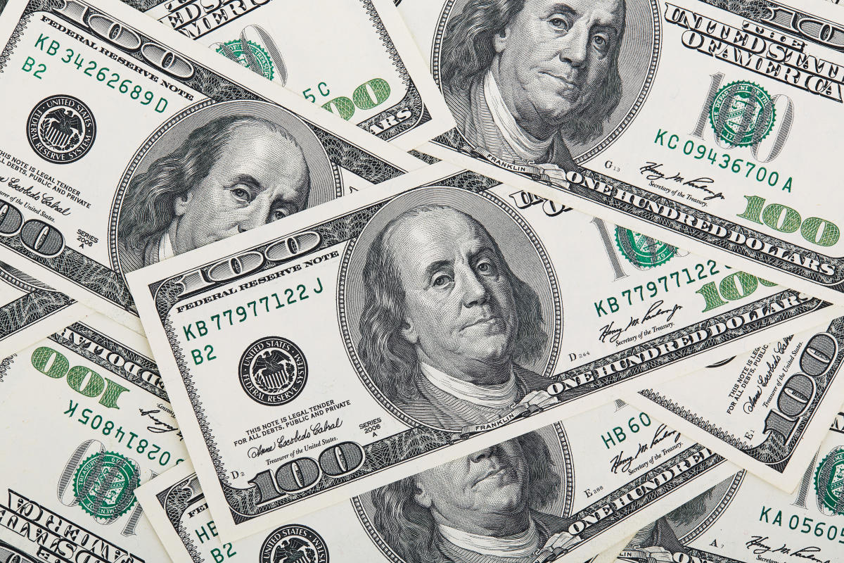 Singapore’s MAS says chief didn’t say US dollar assets are irreplaceable