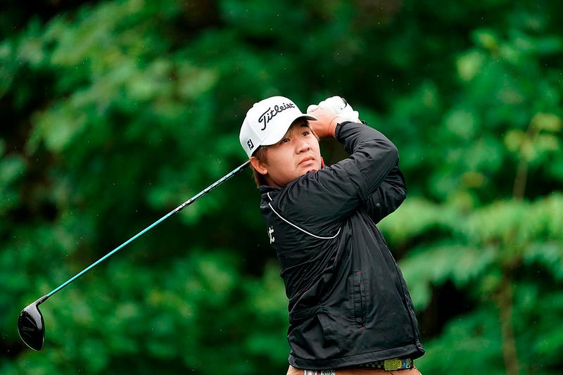 Poom makes point with precision over power