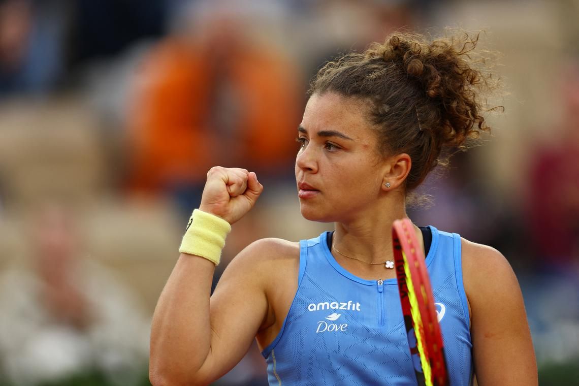 Fourth seed Paolini survives first-round wobble to beat Yuan at French Open