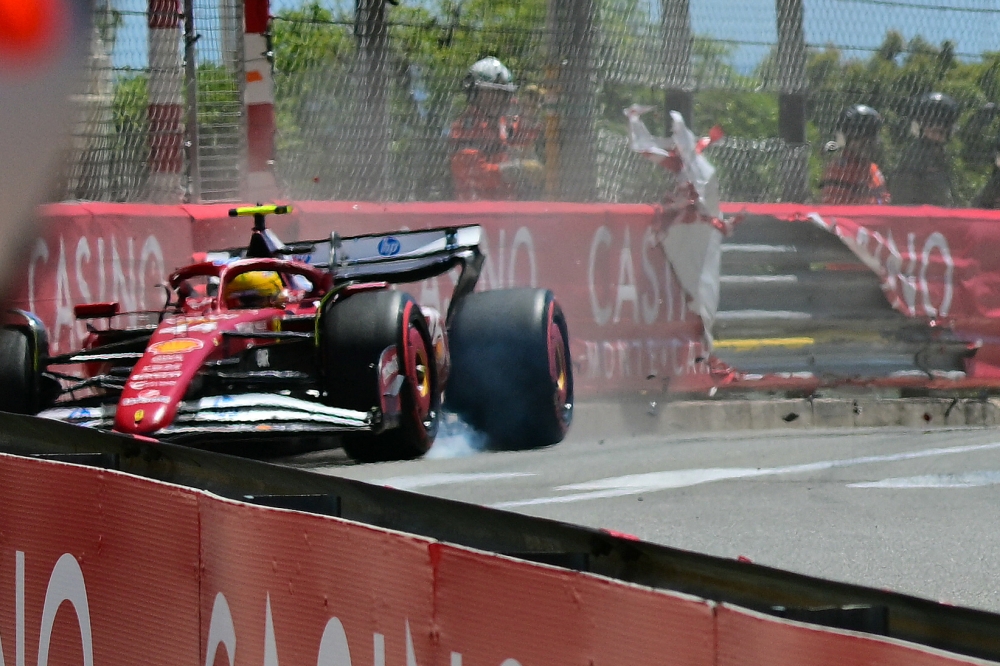 Ferrari’s Hamilton hit with three-place grid penalty in Monaco for blocking Red Bull’s Verstappen