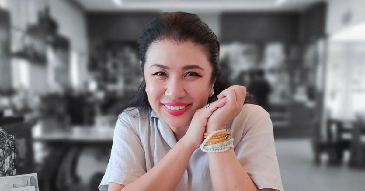 'Regard me as your mother': Liu Lingling caring for late sister Angie Lau's children