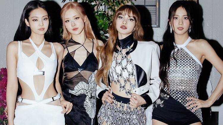 Blackpink is bringing their world tour to Singapore this November for two nights
