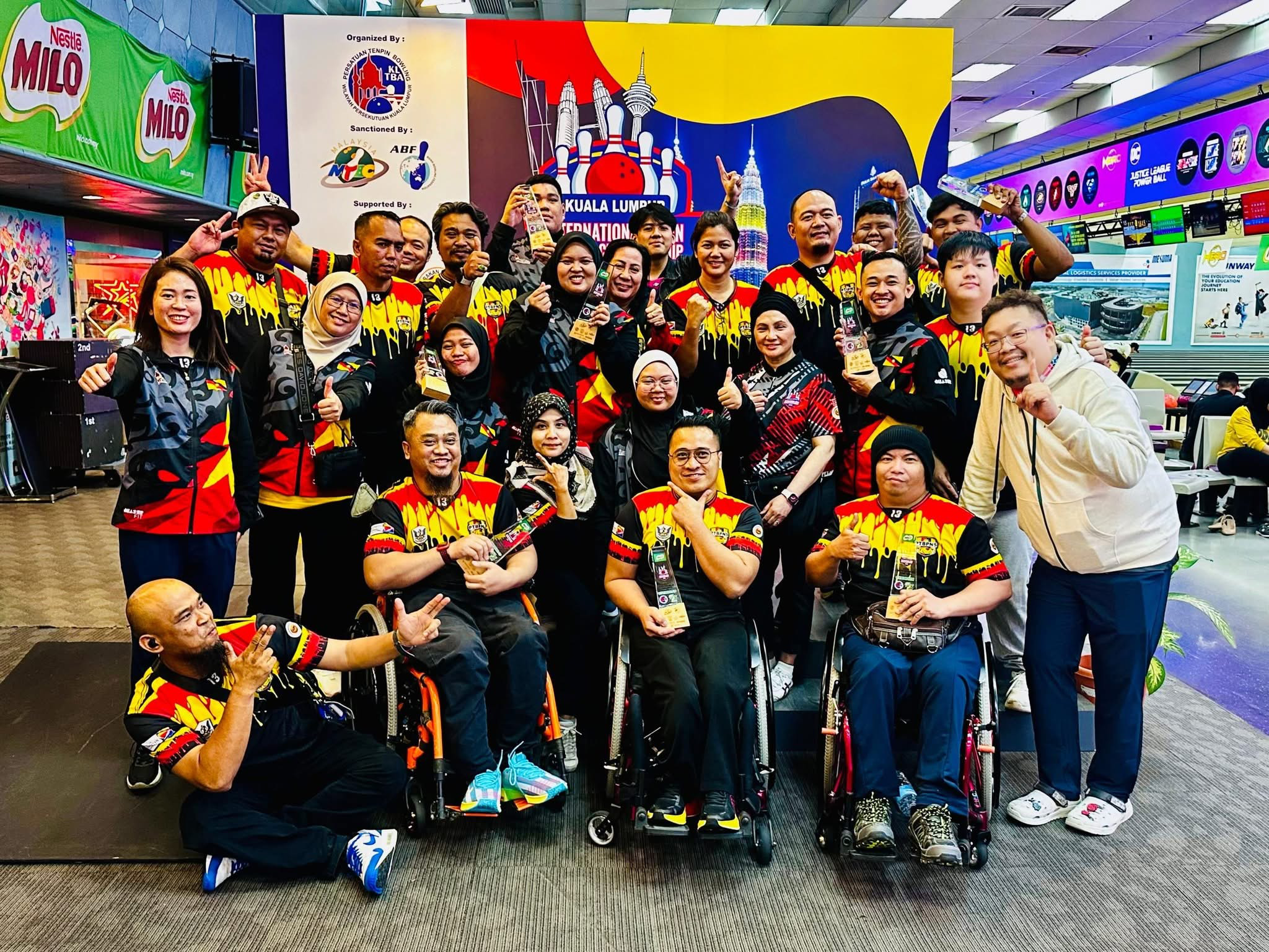 Coaches laud progress of Sarawak para bowlers