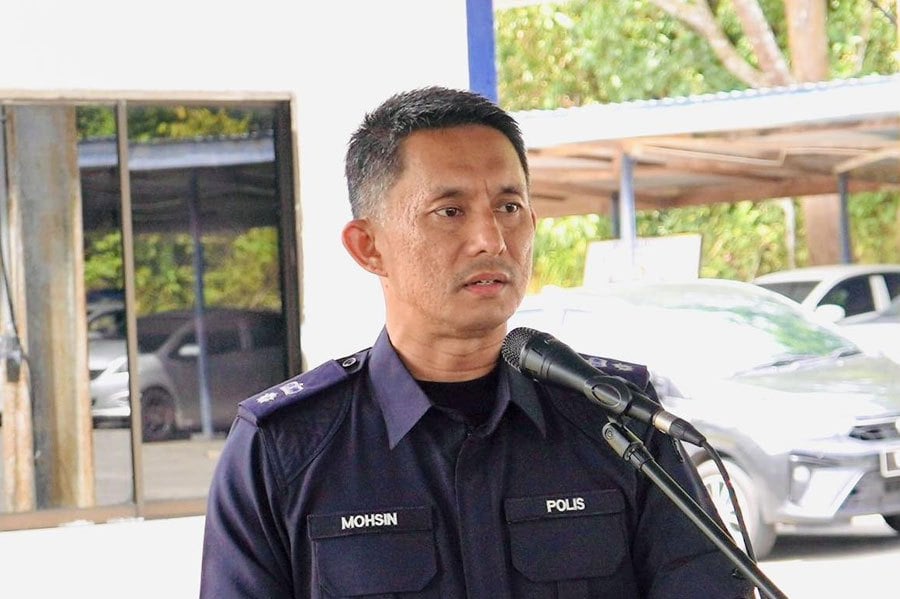 Policeman awaiting trial for wife's murder found dead in cell