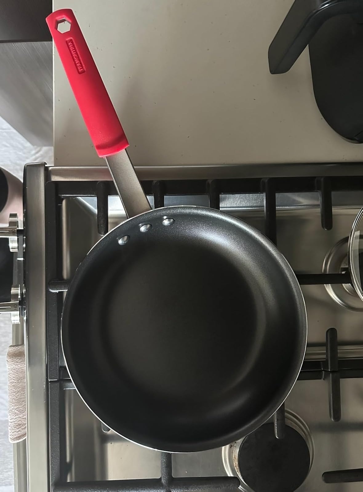 This Affordable Nonstick Pan Is Recommended All Over The Internet