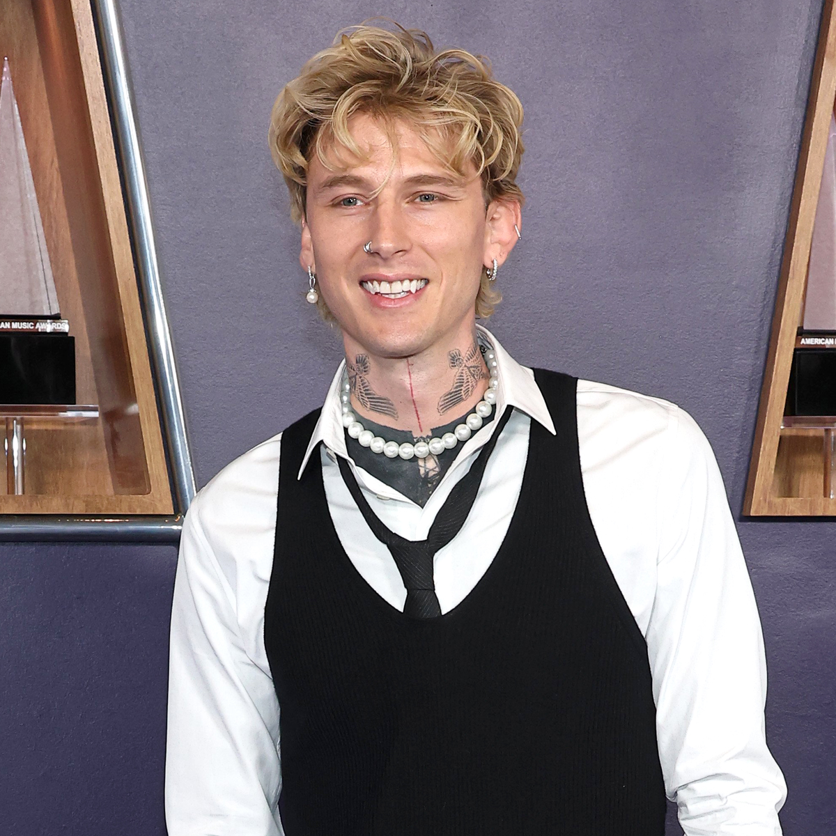 Why Machine Gun Kelly Missed American Music Awards 2025 After Walking Red Carpet