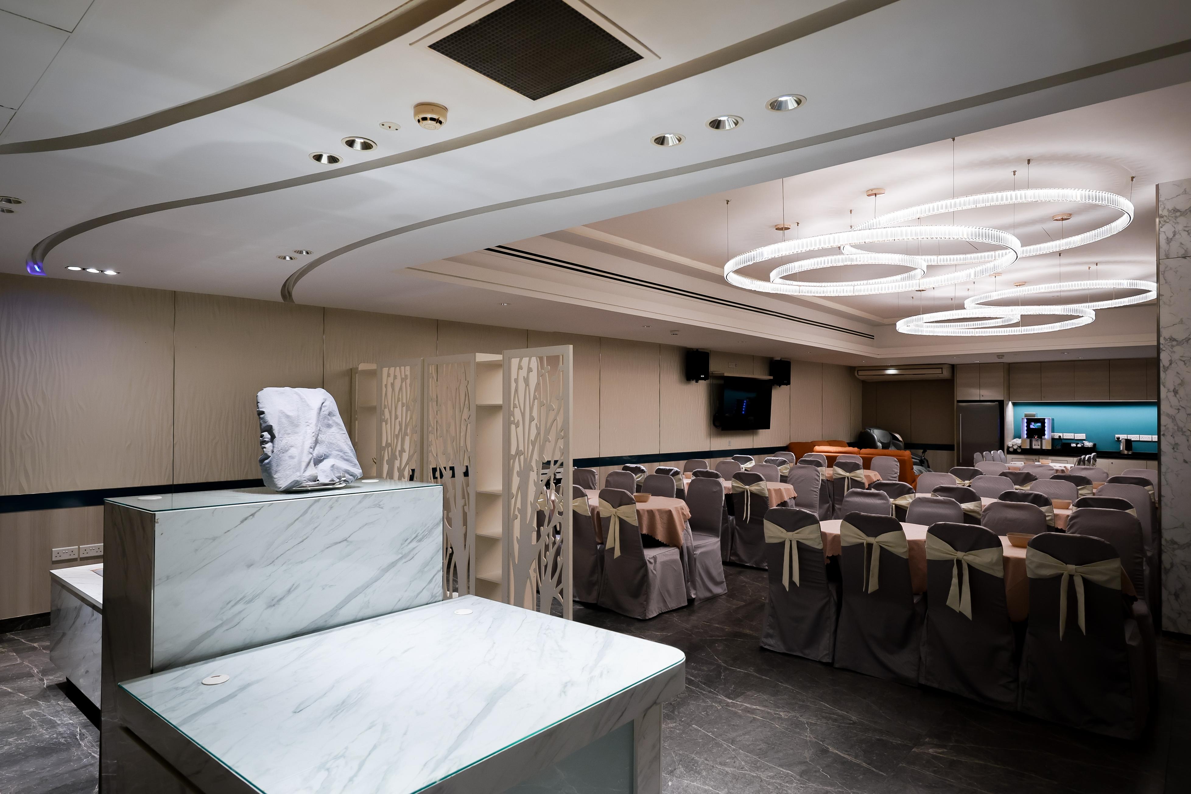 Dignity in death: Casket company helps seniors plan and carry out their final wishes