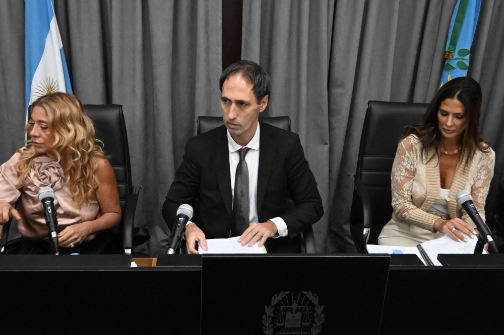 Justice or show? Maradona death trial at risk of collapse over judge’s role; lawyer claims she was more like an ‘actress’