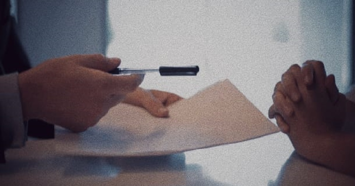 HOME-BASED STAFF WANTS $15K RAISE TO COME BACK TO OFFICE, BOSS OFFERS $10K