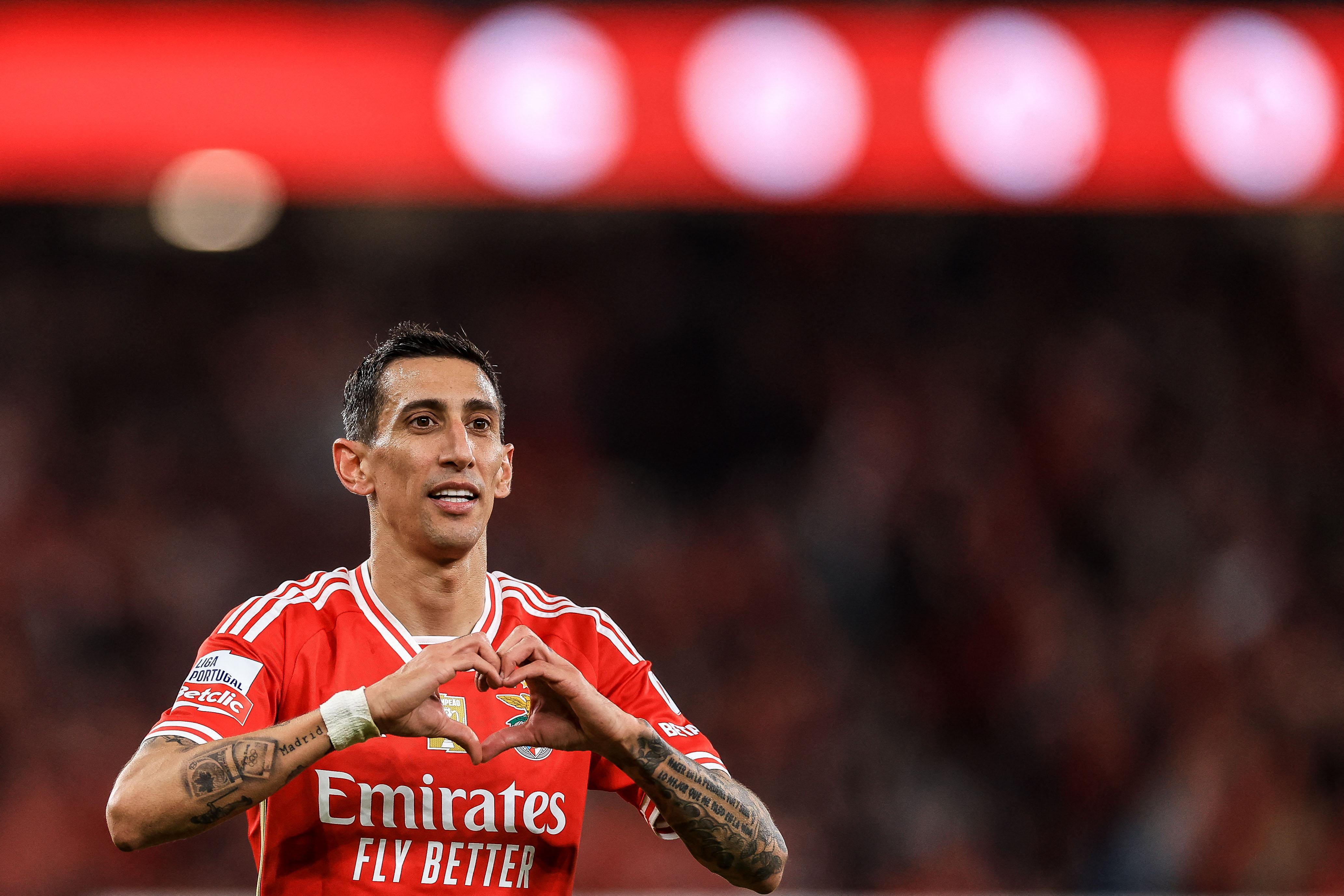 Argentina footballer Angel Di Maria returns to boyhood club Rosario Central