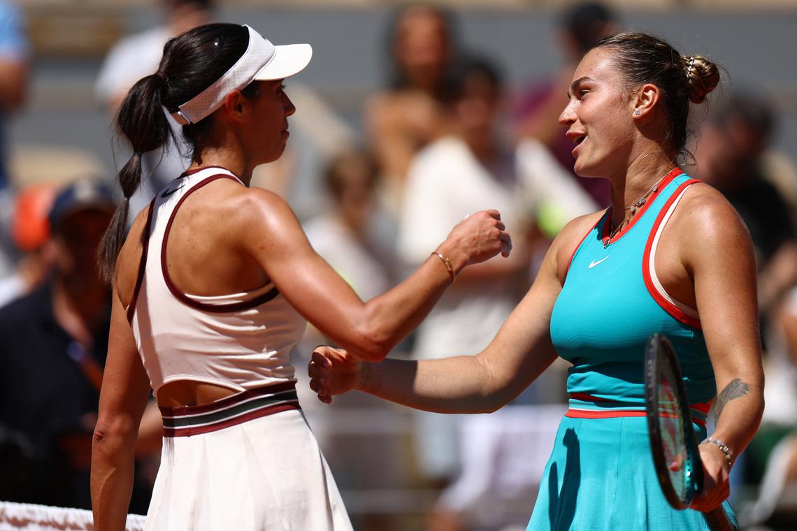 Sabalenka powers into French Open fourth round