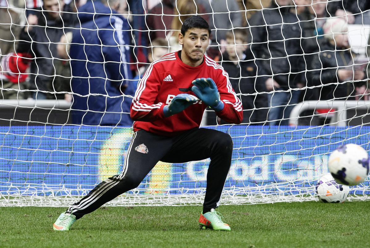 Inter Miami sign GK Oscar Ustari to extension