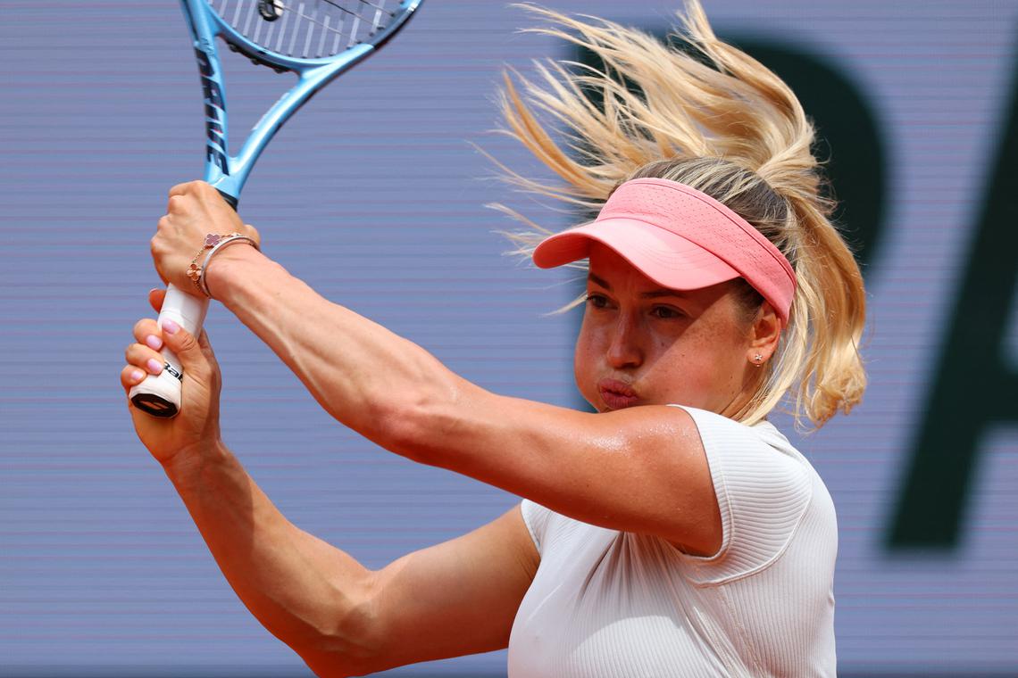 Andreeva's lucky charm helps her into French Open last 16