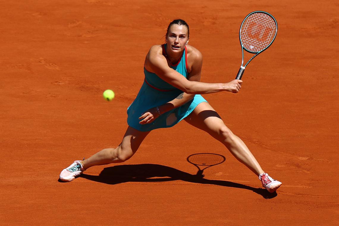 Sabalenka, Zheng sizzle as temperatures soar at French Open