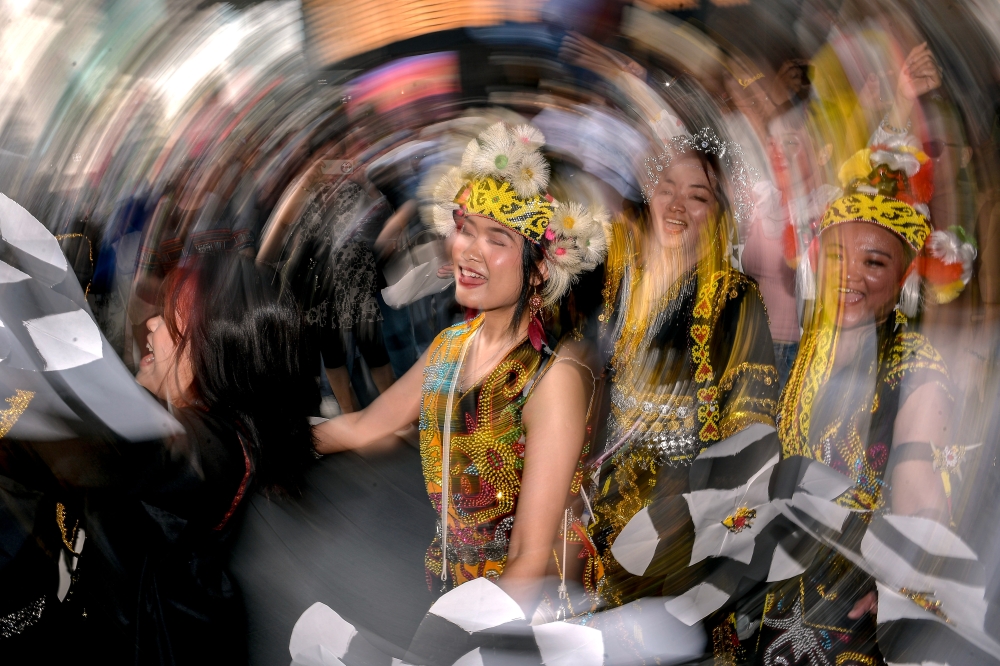 The heartbeat of Kaamatan: Inside the Kadazandusun’s sacred ‘Magavau’ ceremony that calls the rice spirit home