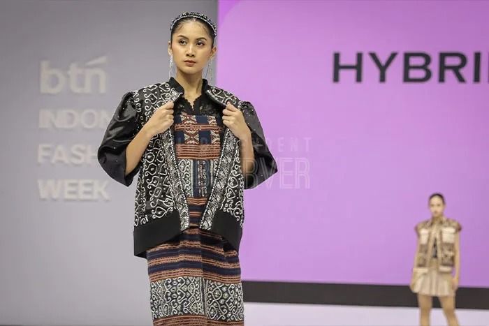 Reviving Indonesia's textile heritage at country's fashion week in Jakarta