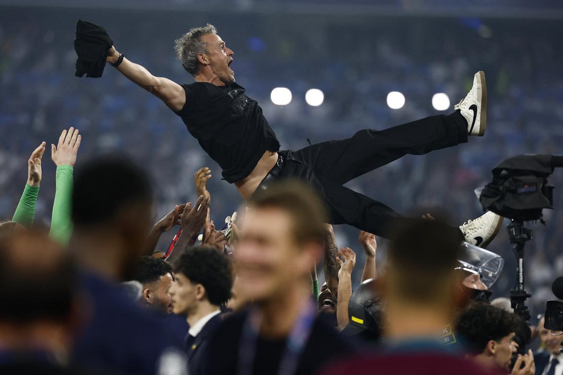 Soccer-No Mbappe, no problem as Luis Enrique completes PSG transformation with a bang