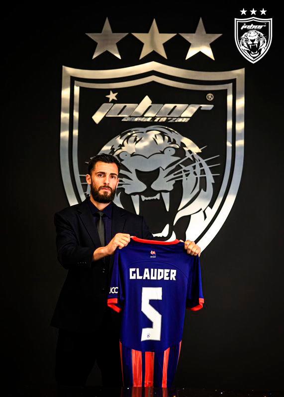Glauder officially joins JDT