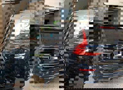 QuickCheck: Did a car crash into a vacant Melaka shop?