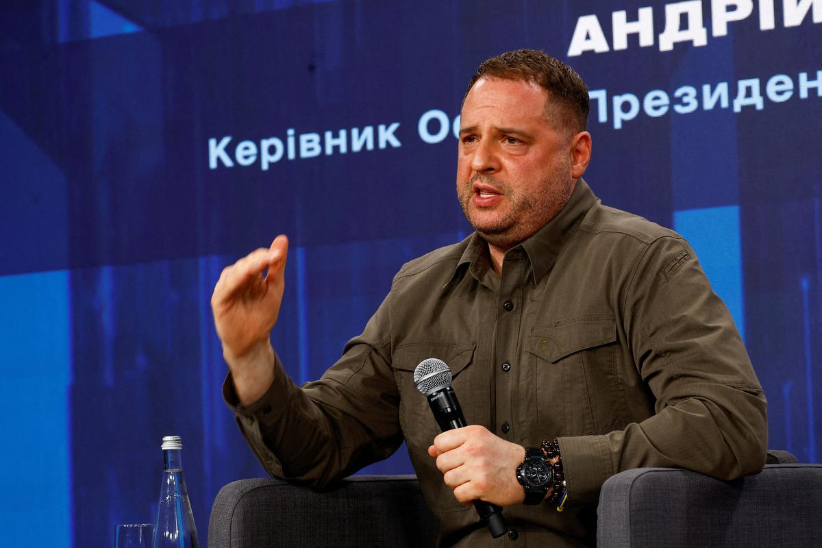 Ukraine president's chief of staff in US for talks on defence support