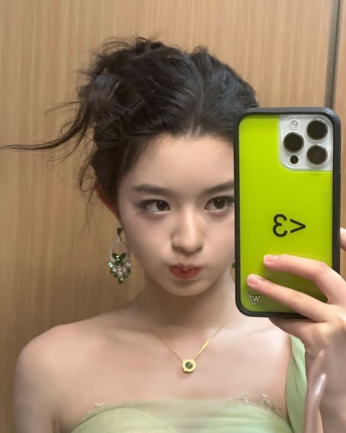 Huang Yang Tiantian on the verge of cancellation over earrings issue