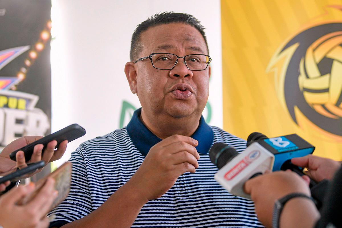 Mohamad Azlan in hot water for ignoring rest order after fracture