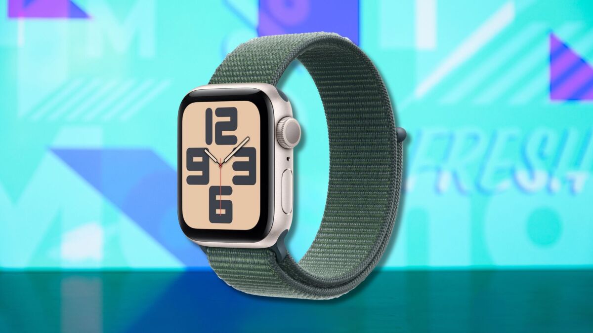 Get $80 off the Apple Watch SE for a limited time at Amazon
