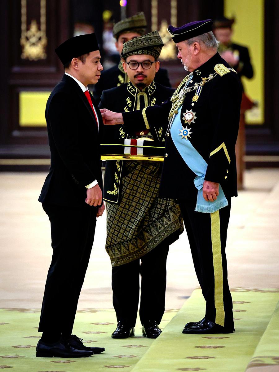 Liek Hou thankful for KMN award from King