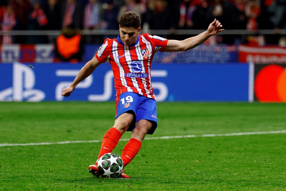 Alvarez’s Atletico Madrid shootout blunder leads to IFAB rethink on penalty retakes