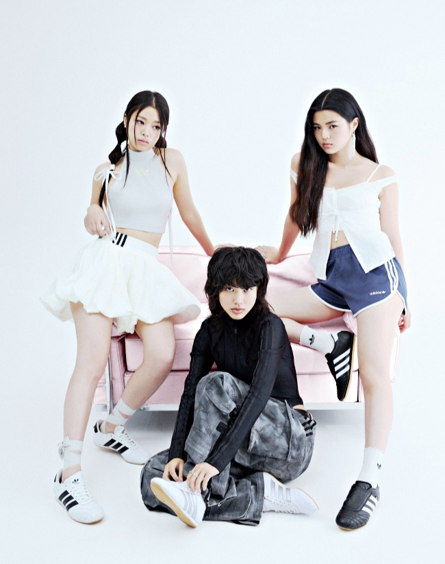 2024年“芭蕾风运动鞋”推荐！韩素希同款FILA、adidas蕾丝小花美炸了